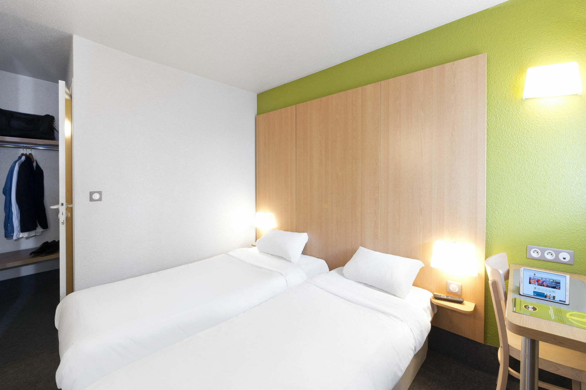 B&B Hotel Saint-Malo Centre Zewnętrze zdjęcie